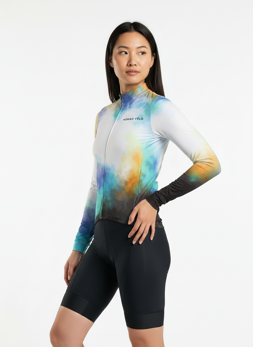 Cycling Aurora Long Sleeve Jersey – Aero Fit Thermal Gradient Northern Lights Design | Nomad Vélo