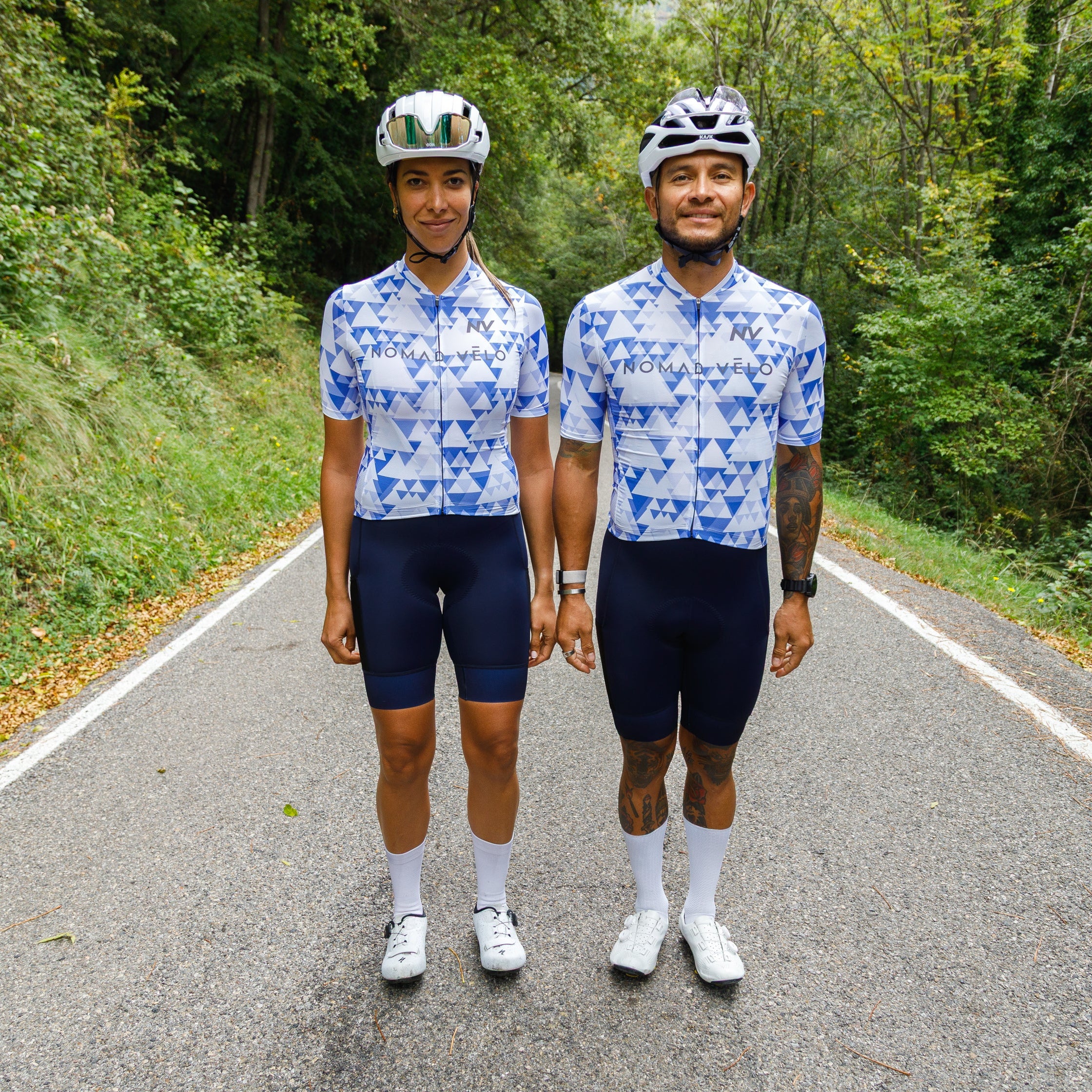 Blue Aero Cycling Jersey for Fast Rides - Geometric Jersey