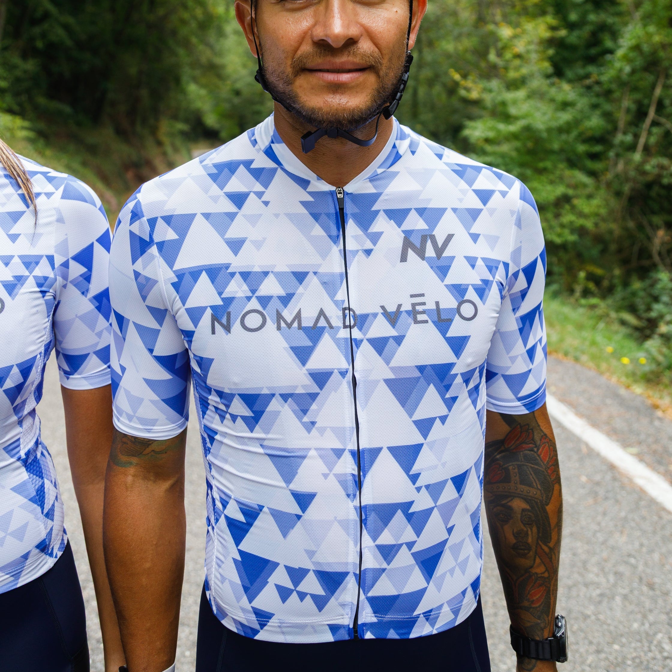 Blue Aero Cycling Jersey for Fast Rides - Geometric Jersey