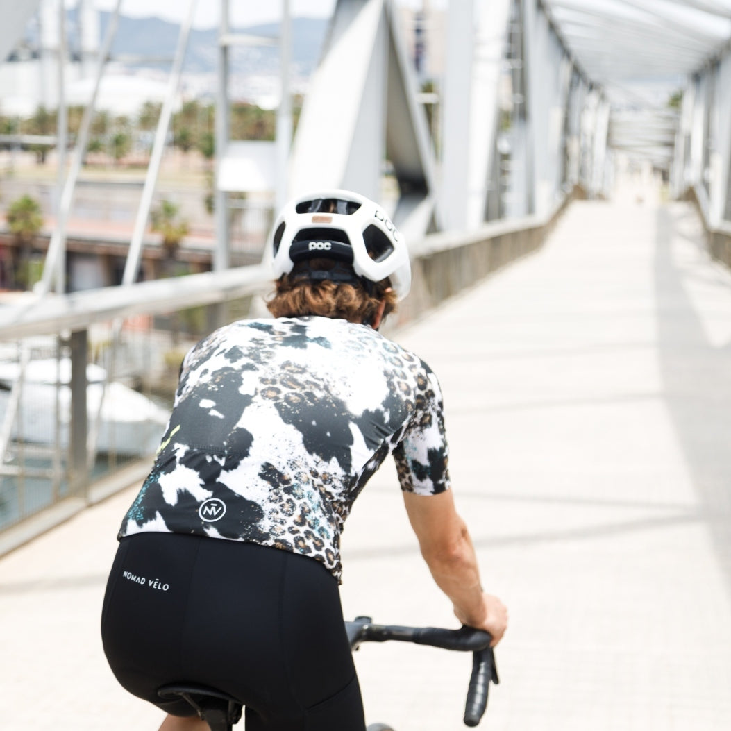 Bold Animal Pattern Jersey with Aero Road Fit – Animal Print Jersey